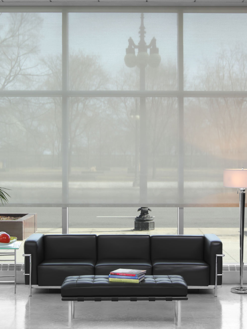 Roller Shades FR Hunter Douglas Hospitality